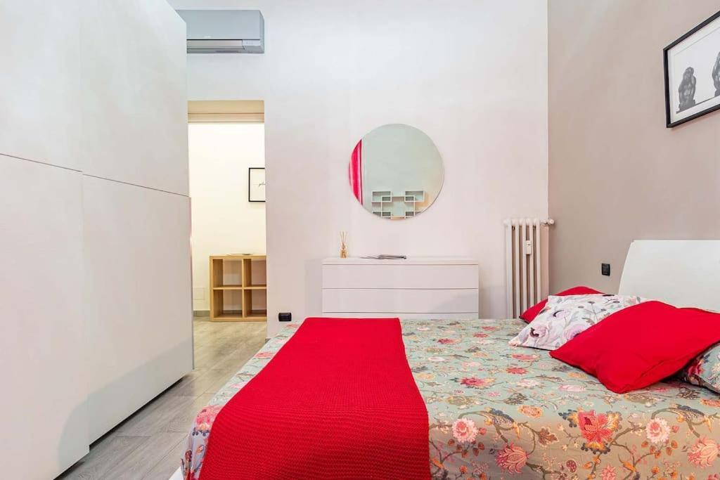 Guest Planet - Modern Flat Centrale M2 Milán Exterior foto