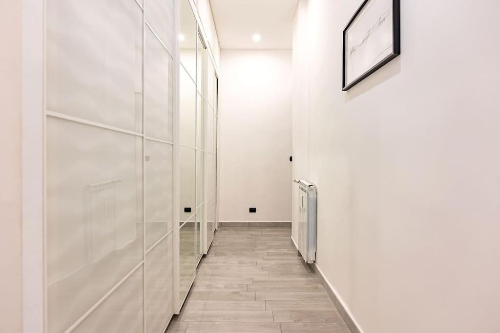 Guest Planet - Modern Flat Centrale M2 Milán Exterior foto